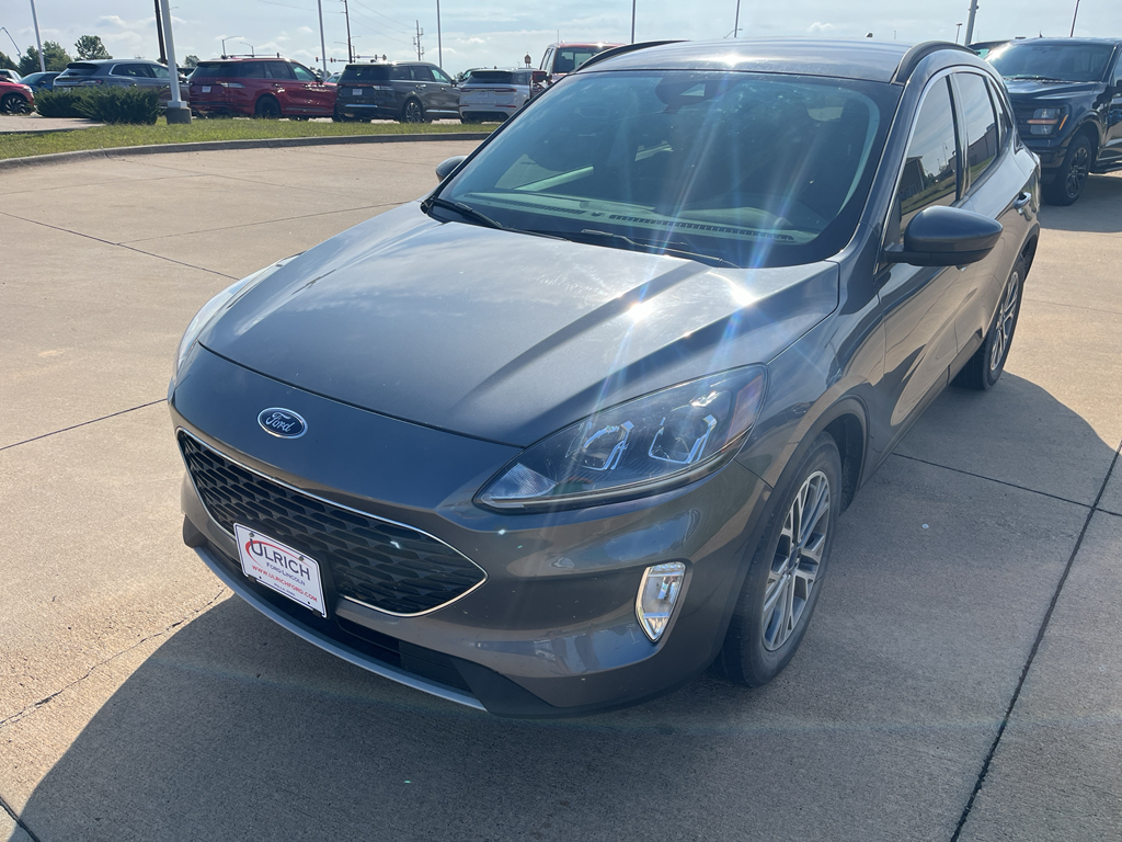 2021 Ford Escape SEL photo 2
