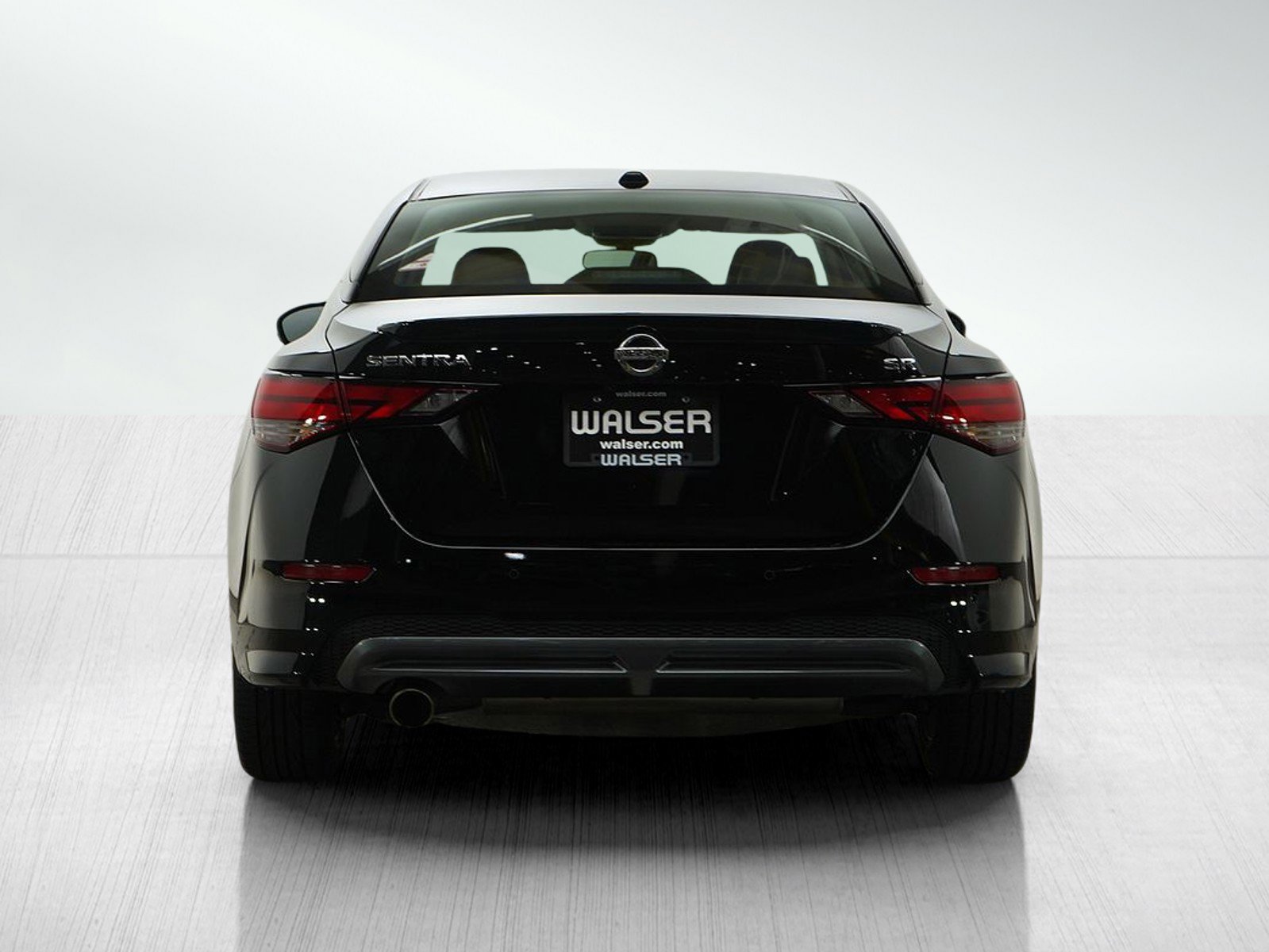 2022 Nissan Sentra SR photo 4