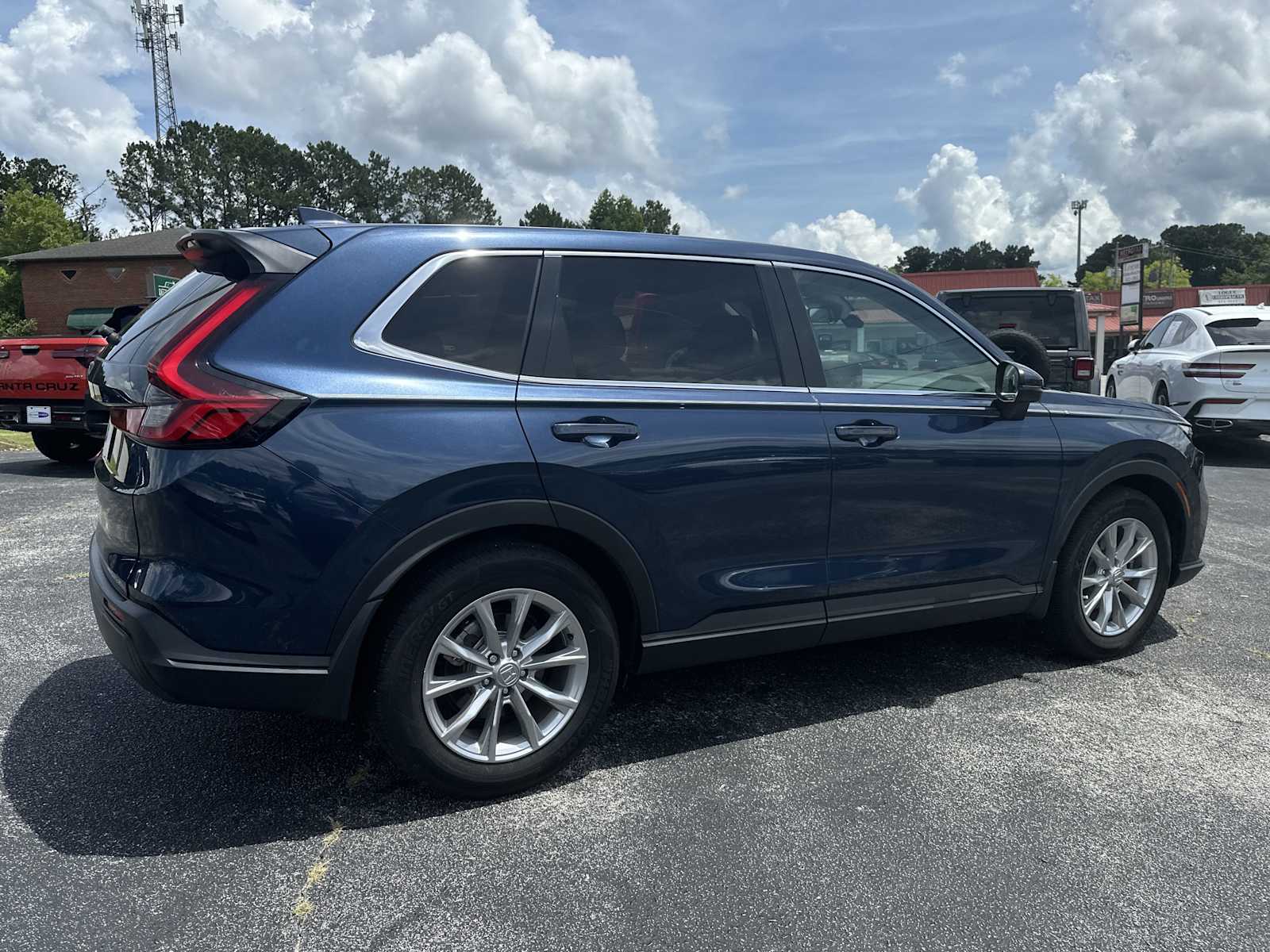 2024 Honda CR-V EX photo 4