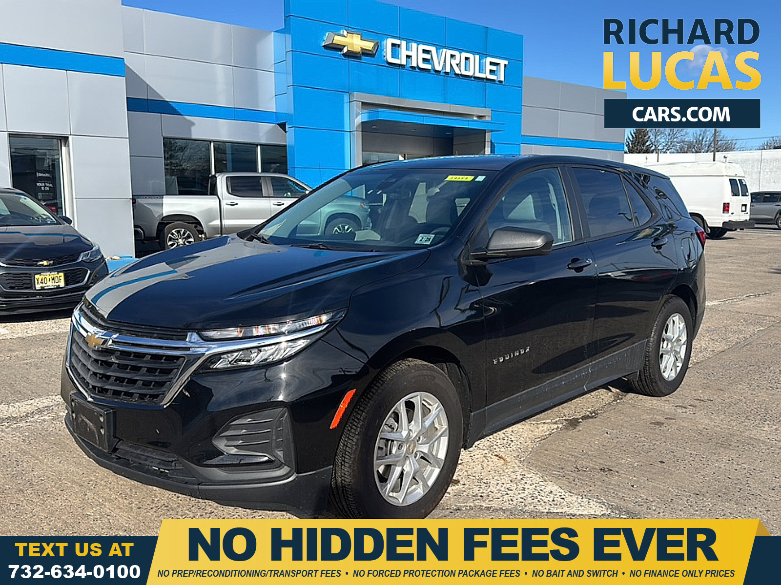 2023 Chevrolet Equinox LS's photo