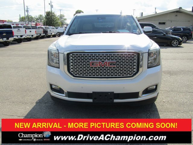 Used 2016 GMC Yukon XL Denali with VIN 1GKS2HKJXGR388310 for sale in La Grange, KY