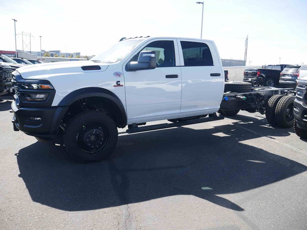 2026 Ram 5500 Tradesman photo 4