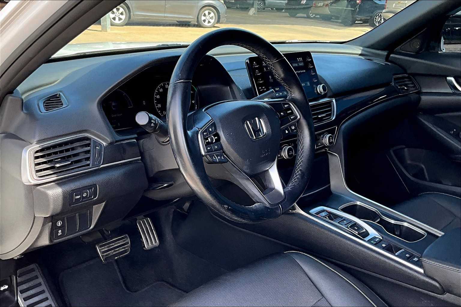 2022 Honda Accord Hybrid Sport photo 14