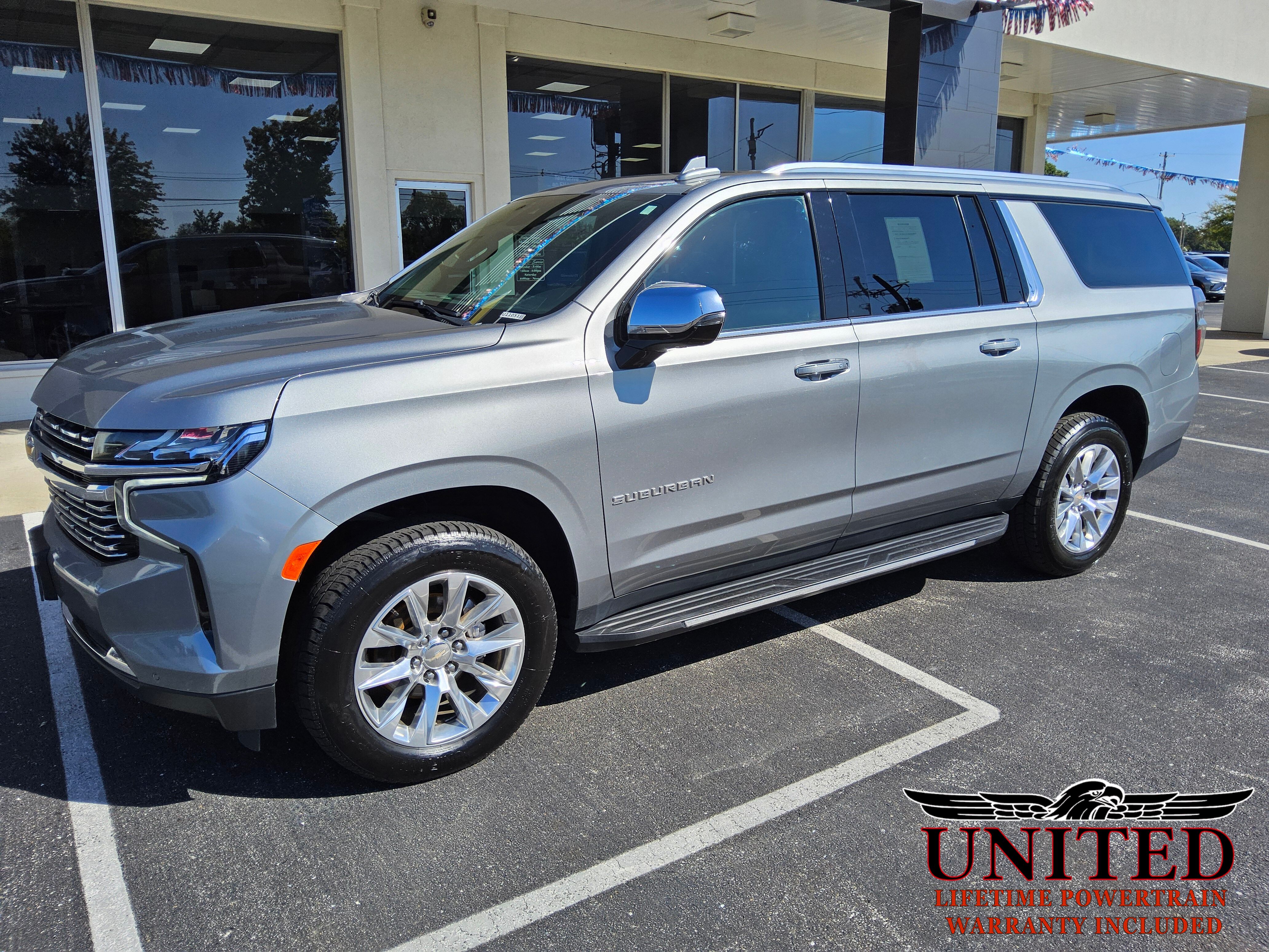 2023 Chevrolet Suburban Premier's photo