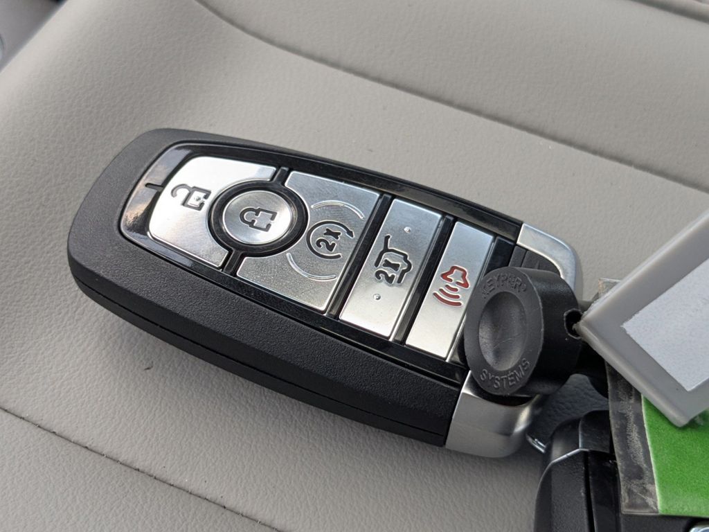2025 Ford Expedition MAX photo 30