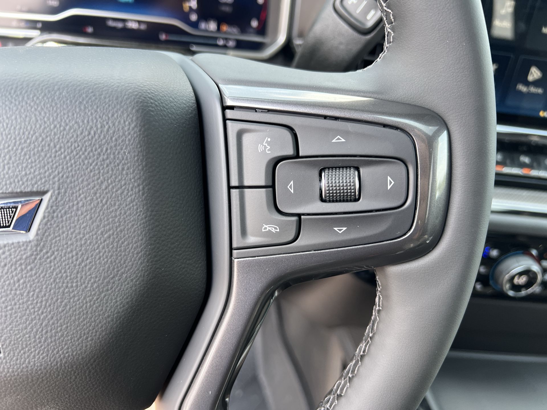 2025 Chevrolet Silverado 2500HD ZR2 photo 18
