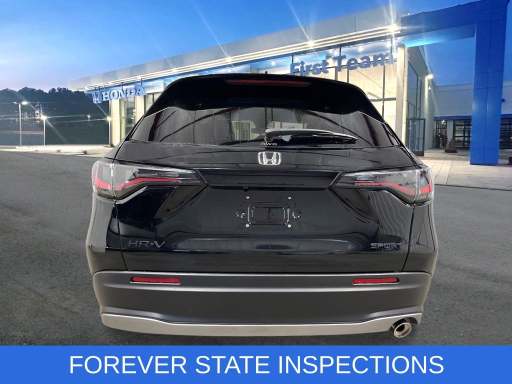 2026 Honda HR-V Sport photo 3
