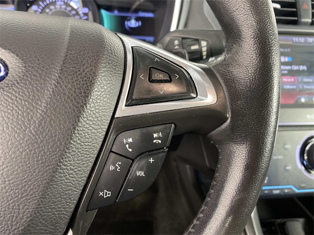 2014 Ford Fusion Titanium photo 13