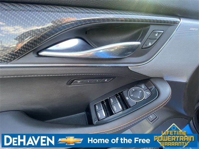 2022 Cadillac CT5 V photo 14
