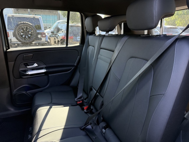 2025 Mercedes Benz GLB 250 4MATIC photo 23