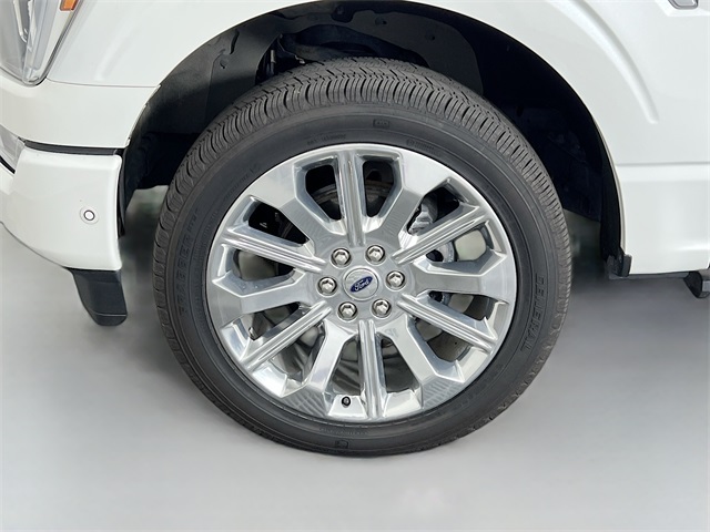 2022 Ford F-150 Limited photo 17
