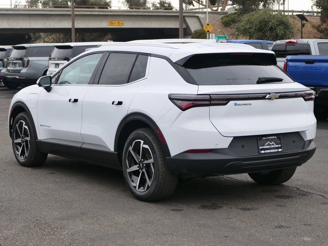 2026 Chevrolet Equinox EV 1LT photo 3