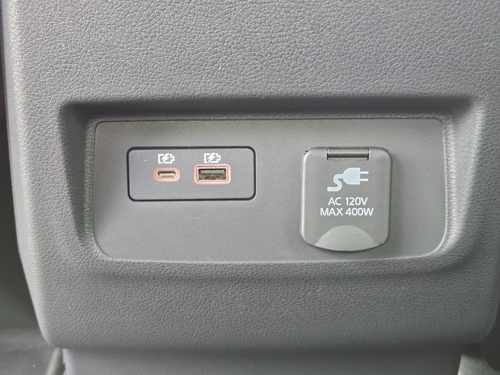 2025 Nissan Frontier PRO-4X photo 12