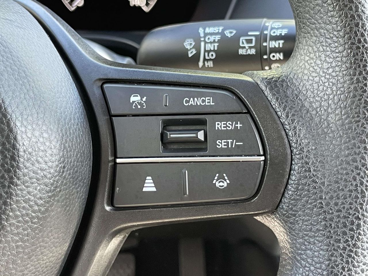 2023 Honda HR-V LX photo 16