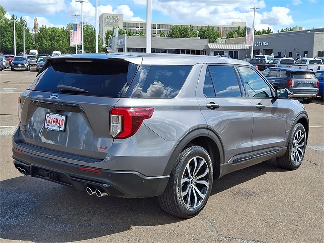 2021 Ford Explorer ST photo 4