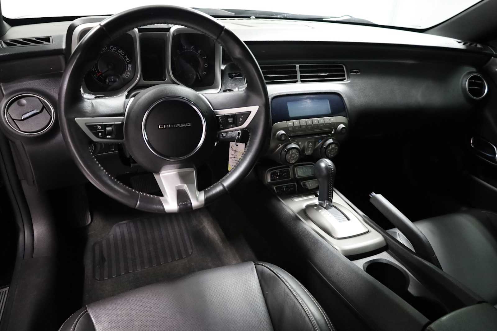 2010 Chevrolet Camaro 2SS photo 23