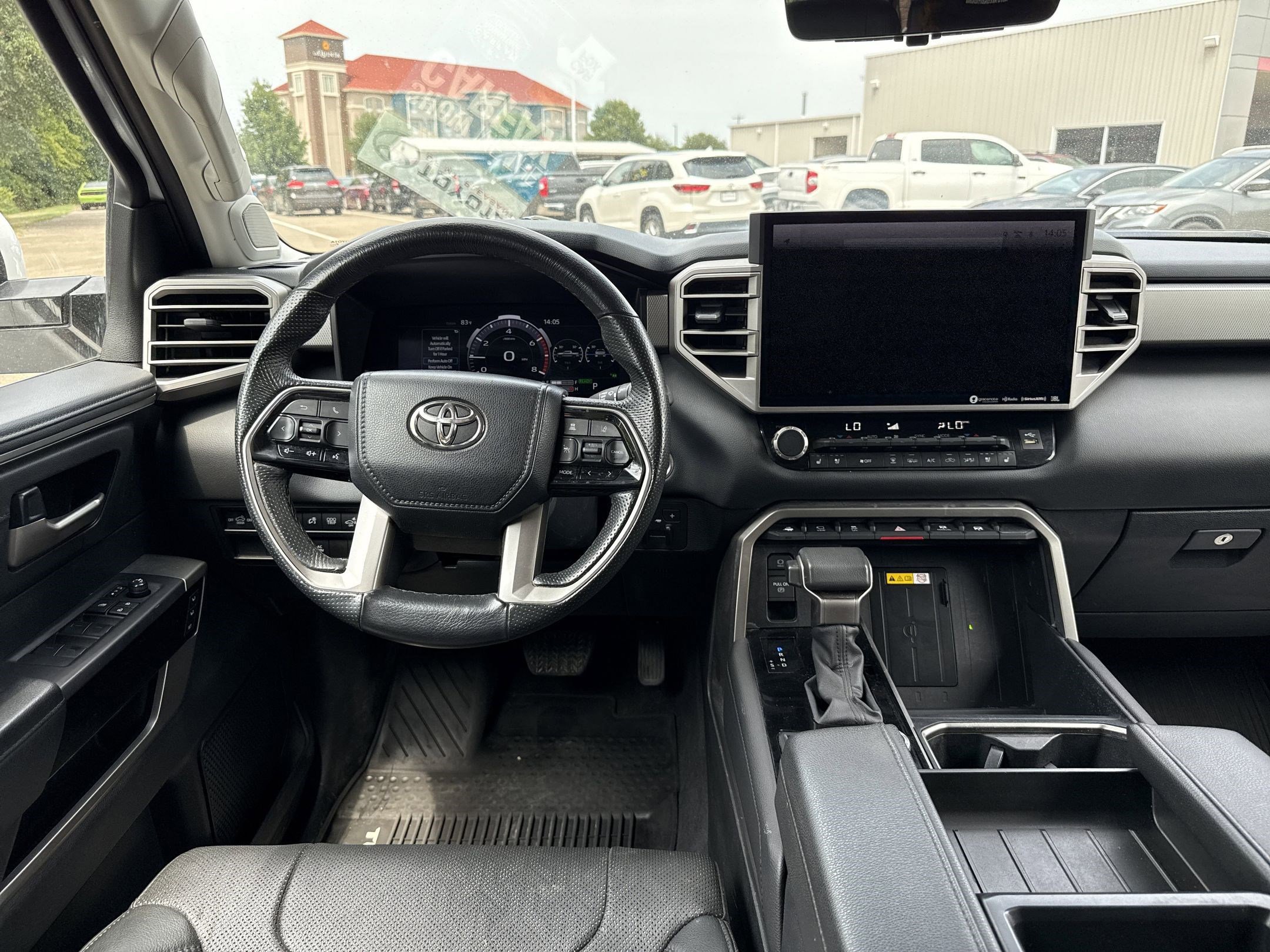 2023 Toyota Tundra Limited photo 4