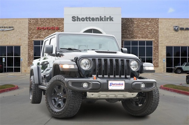 2023 Jeep Gladiator Mojave's photo