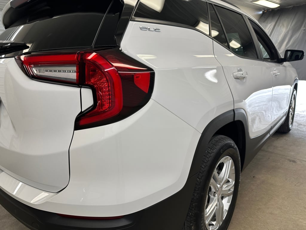 2022 Gmc Terrain SLE photo 7