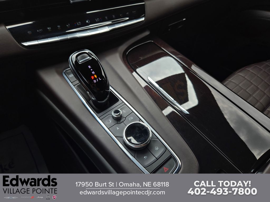 2022 Cadillac Escalade ESV Sport Platinum photo 21