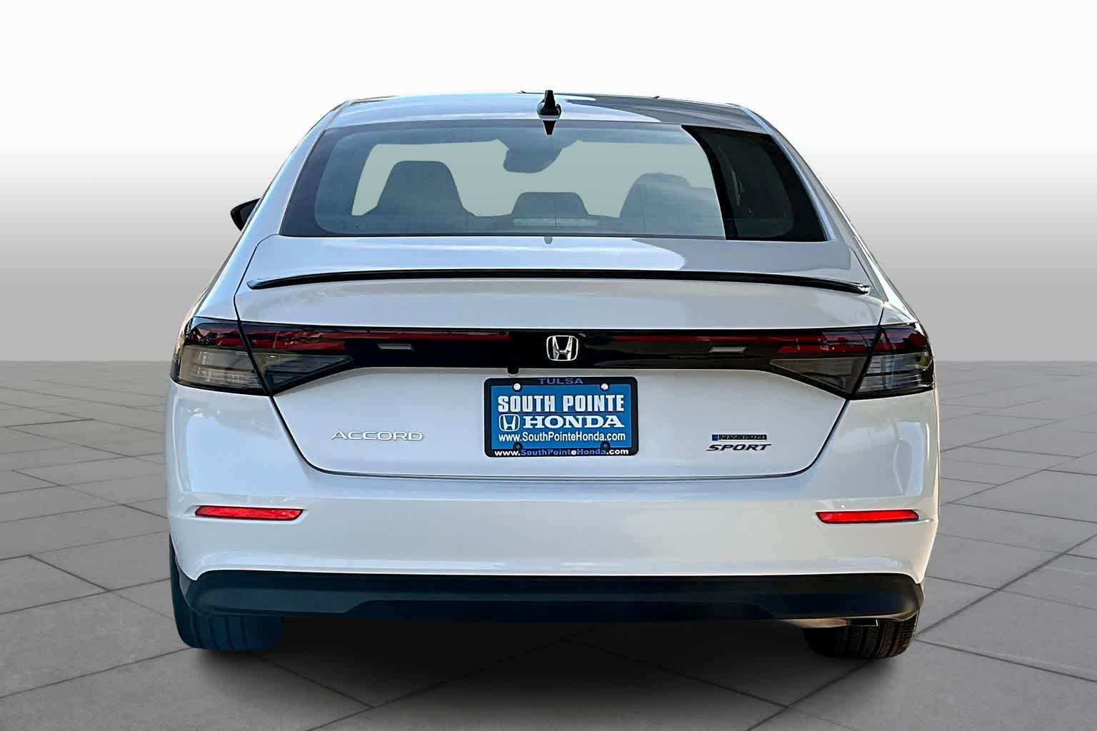 2025 Honda Accord Hybrid Sport photo 4