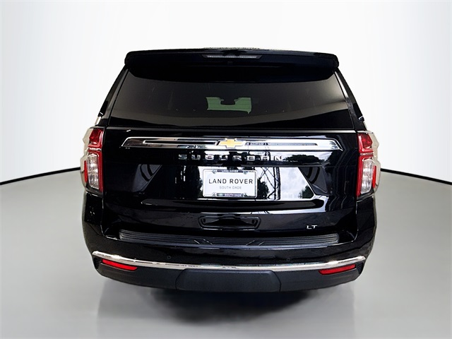 2023 Chevrolet Suburban LT photo 5