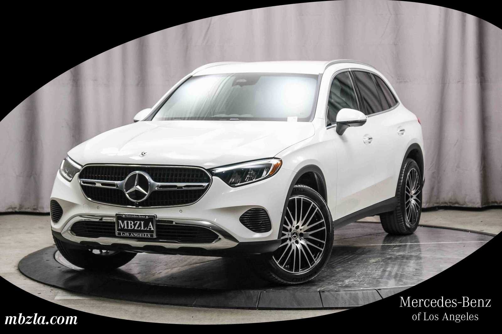 2025 Mercedes-Benz GLC Base's photo