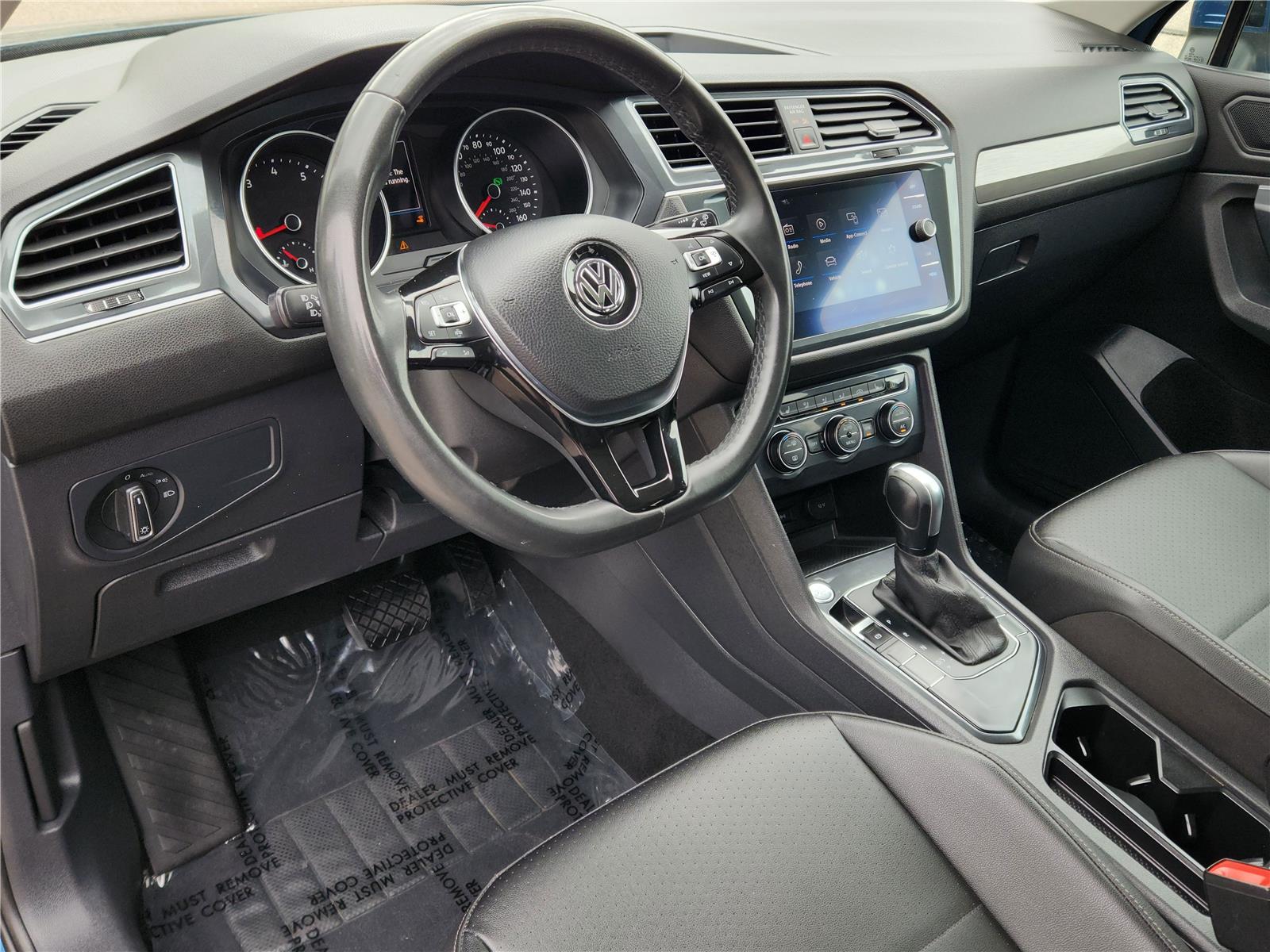 2020 Volkswagen Tiguan SE photo 8
