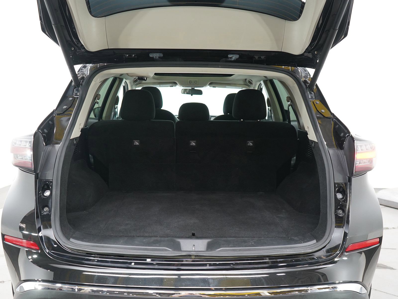 2019 Nissan Murano SV photo 14