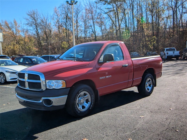 2002 Dodge Ram ST photo 4