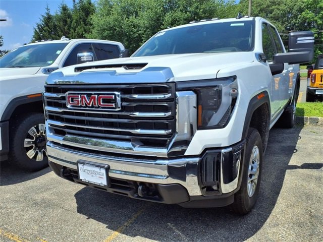 2025 Gmc Sierra 2500 HD SLE photo 2