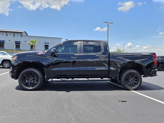 2025 Chevrolet Silverado 1500 Custom Trail Boss photo 2