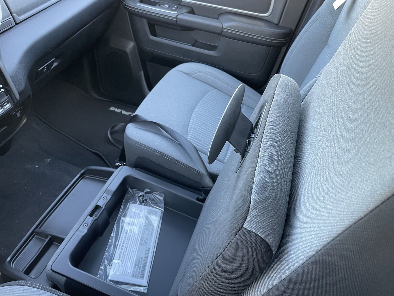 New 2024 Bright White Clearcoat Ram SLT image 37