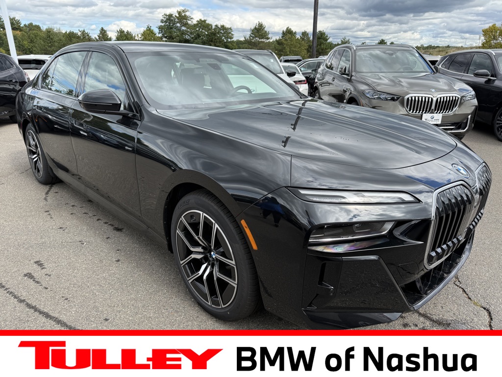 2026 BMW 7 Series 750e's photo