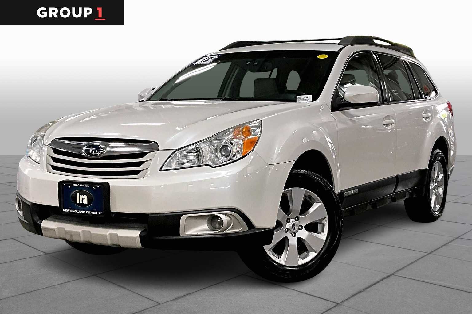 2013 Toyota Corolla LE photo 4