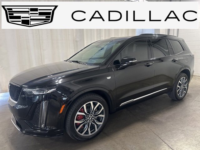 2025 Cadillac XT6 Sport's photo