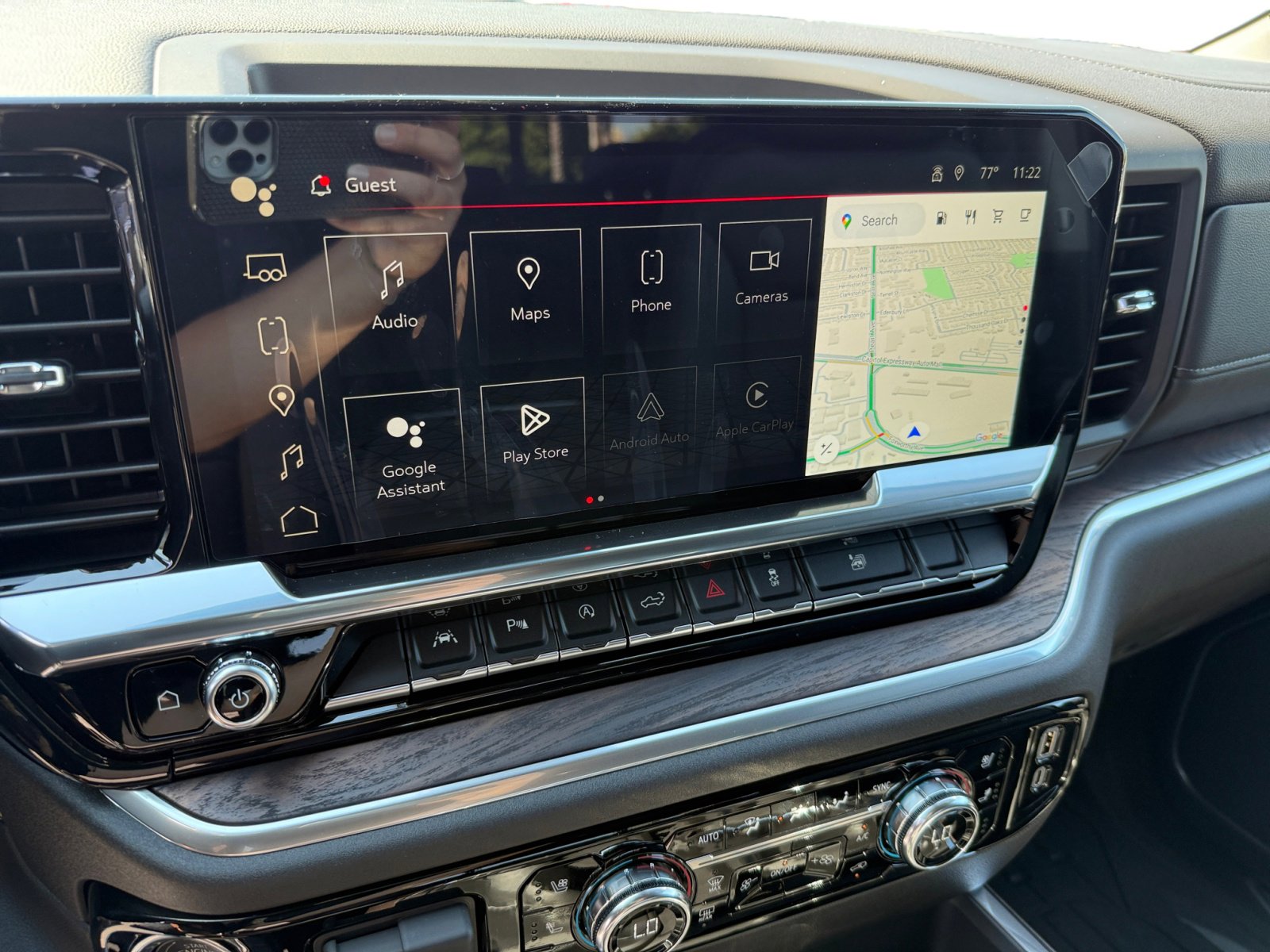 2026 Gmc Sierra SLT photo 12