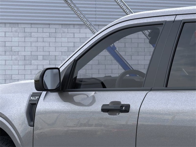 2025 Ford Maverick XLT photo 18