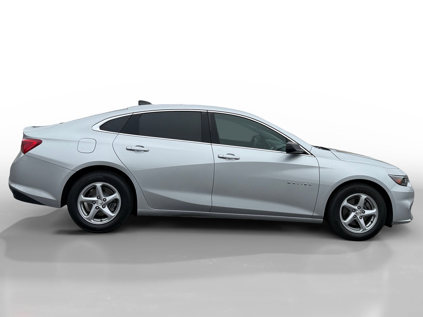 2017 Chevrolet Malibu LS photo 6