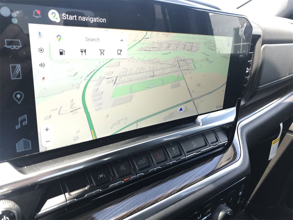 2025 Chevrolet Silverado 1500 LT photo 18