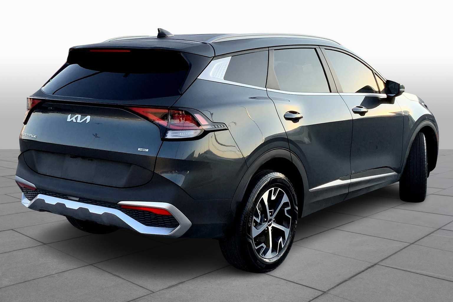 2023 Kia Sportage Hybrid EX photo 8