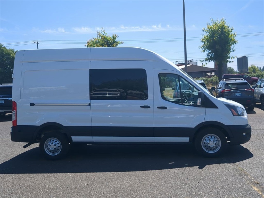 2025 Ford Transit photo 5