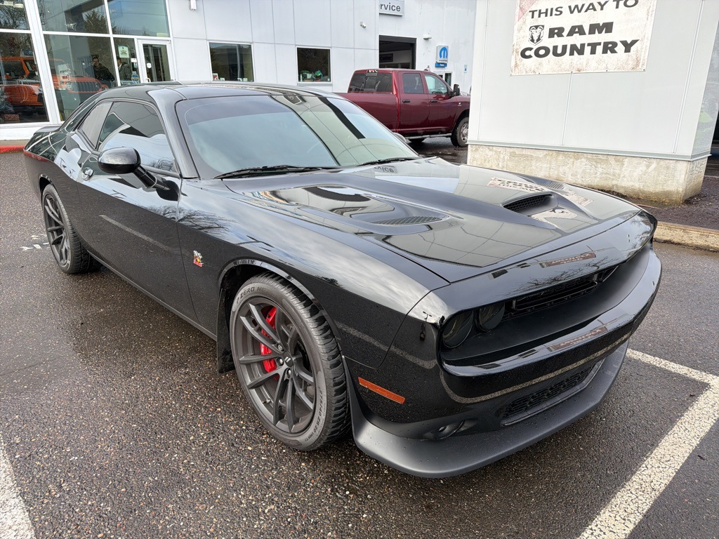 2023 Dodge Challenger R/T's photo