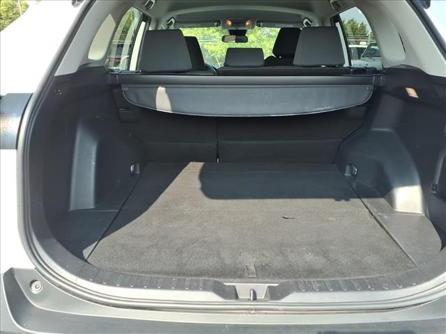 2021 Toyota RAV4 XLE photo 15