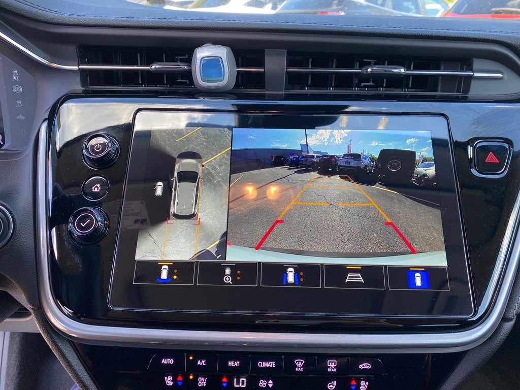 2023 Chevrolet Bolt EUV Premier photo 15
