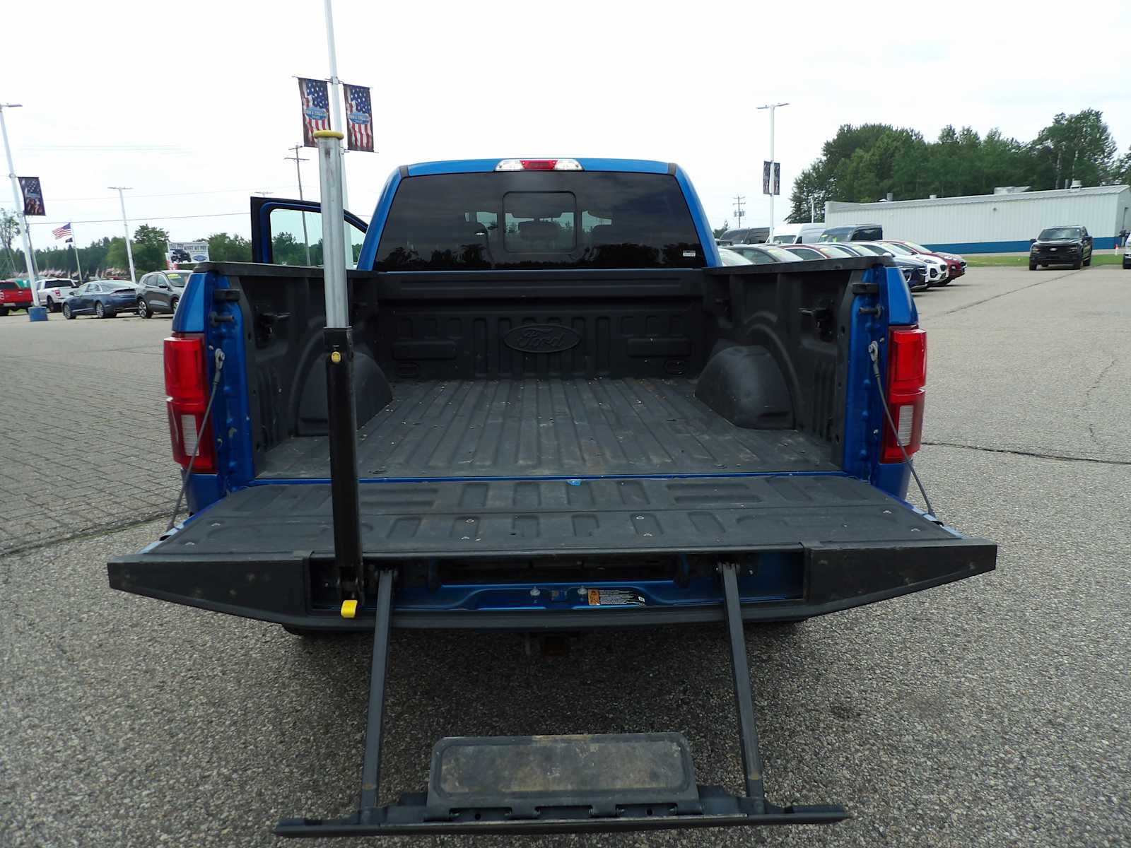 2020 Ford F-150 Lariat photo 15