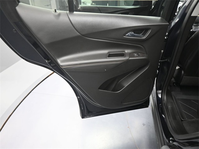 2021 Chevrolet Equinox Premier photo 14