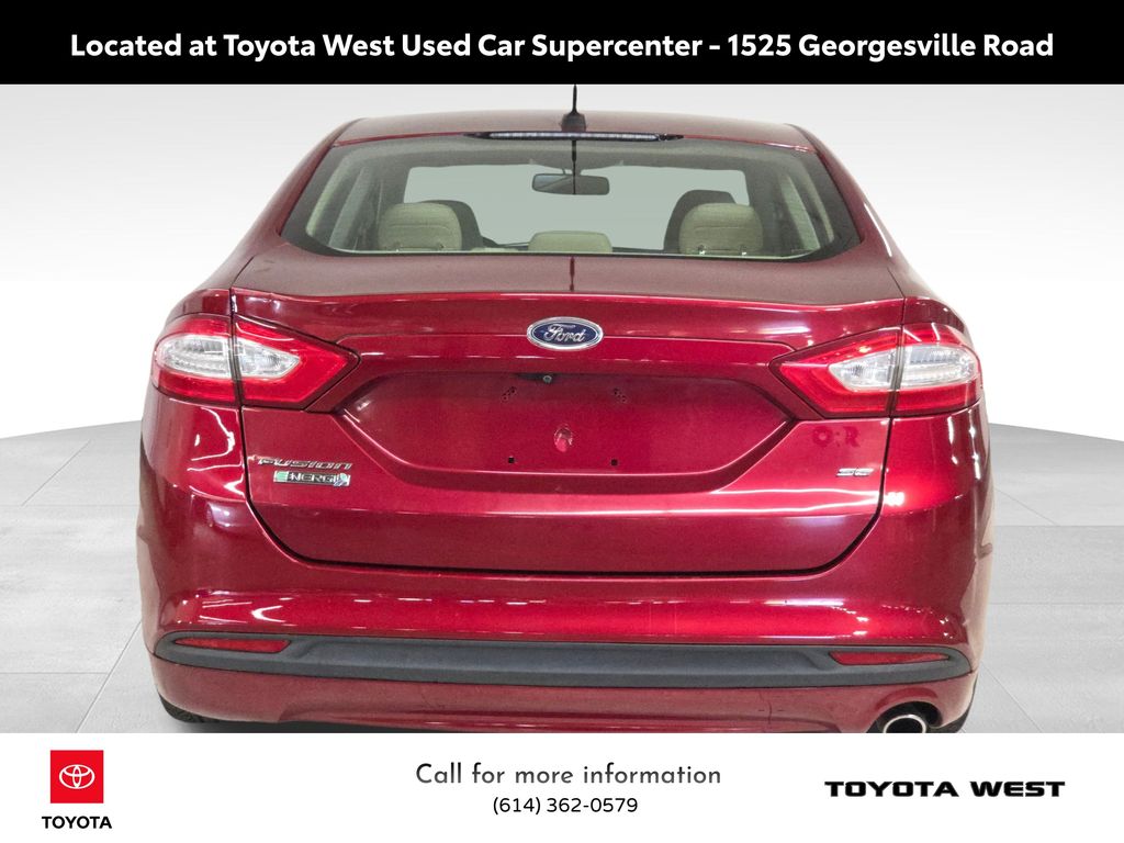 2013 Ford Fusion Energi SE photo 5