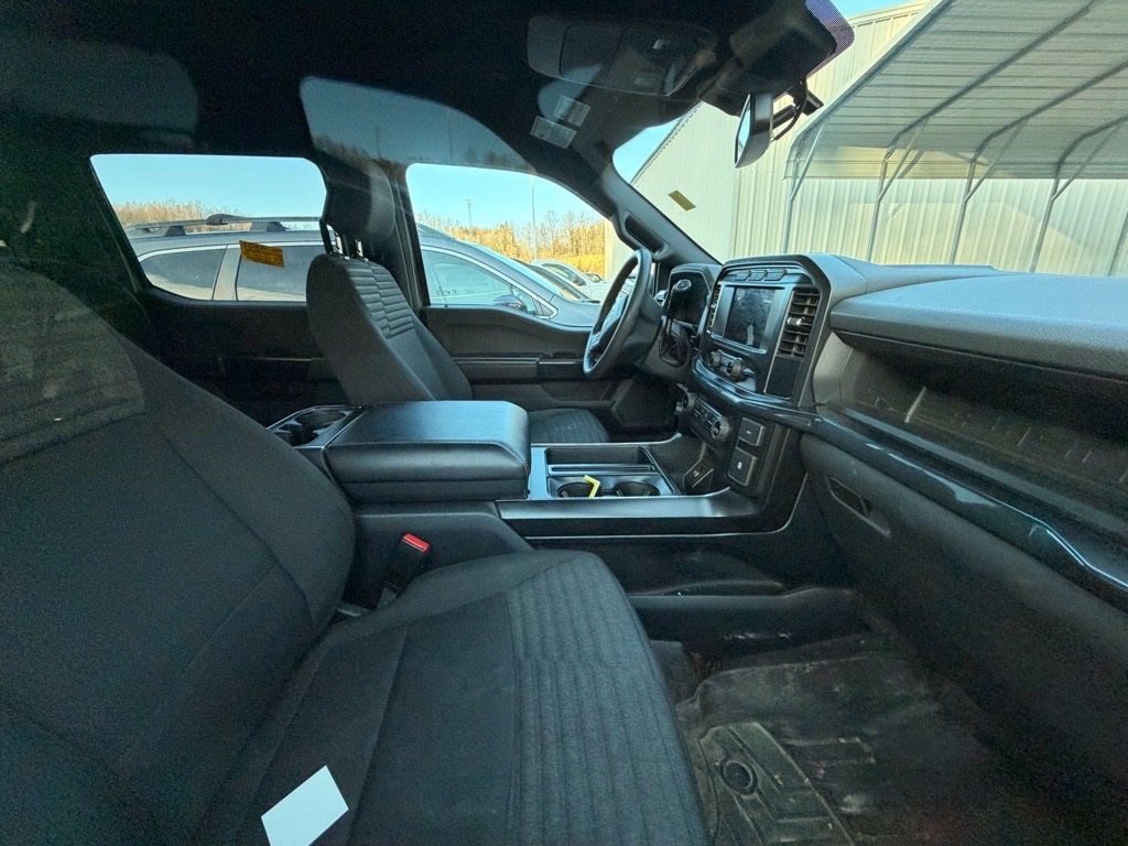 2022 Ford F-150 XL photo 4