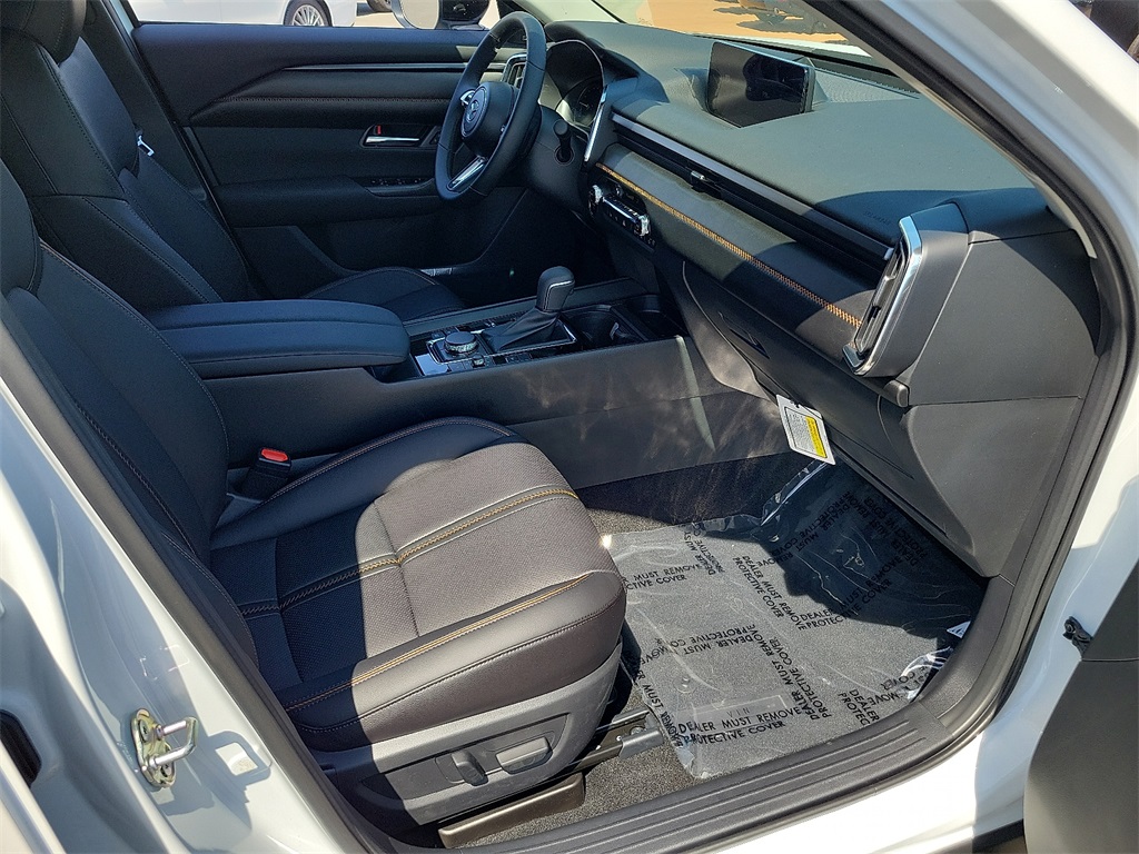 2025 Mazda CX-50 Premium Plus photo 13